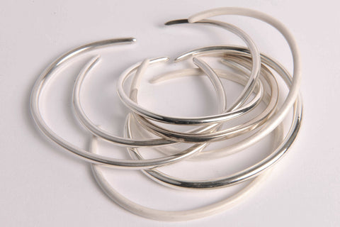 Sterling silver bangle